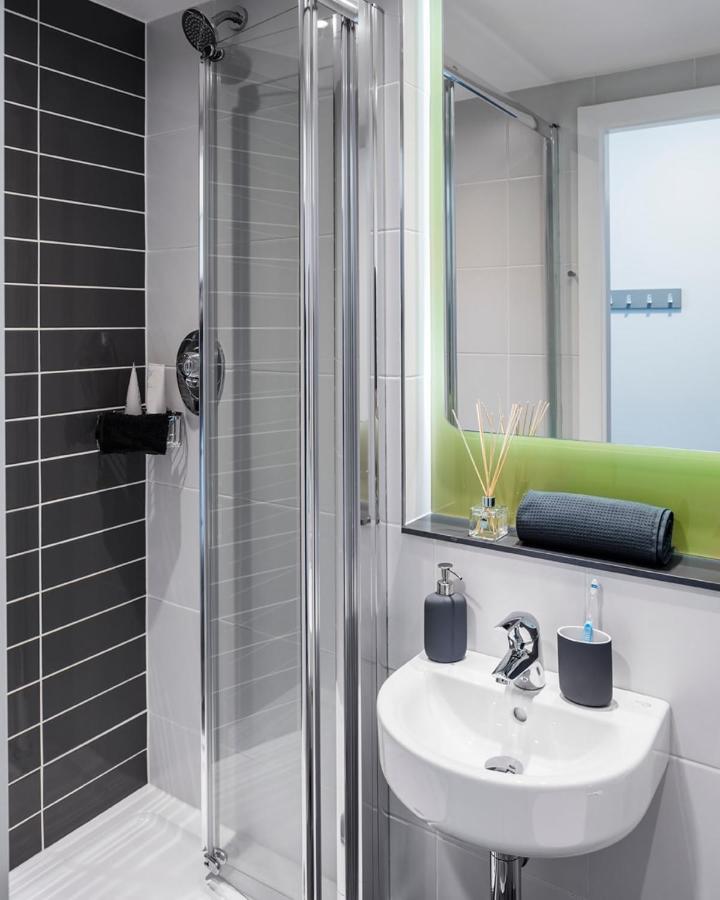 Zeni Ensuite, In The Vibrant Docklands Dublin Exteriör bild